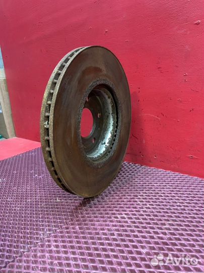 Диск тормозной передний Audi A6 C7 chva 2013