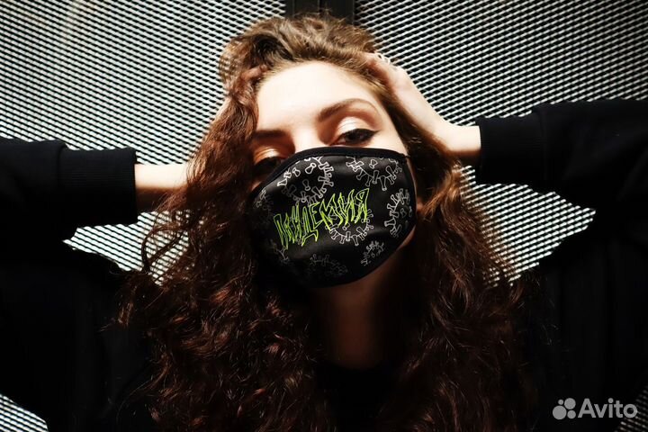 Защитная Маска (Медицинская)