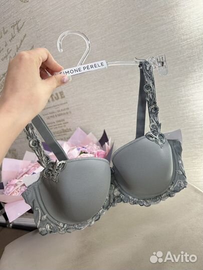 Бюстгальтер 70E simone perele