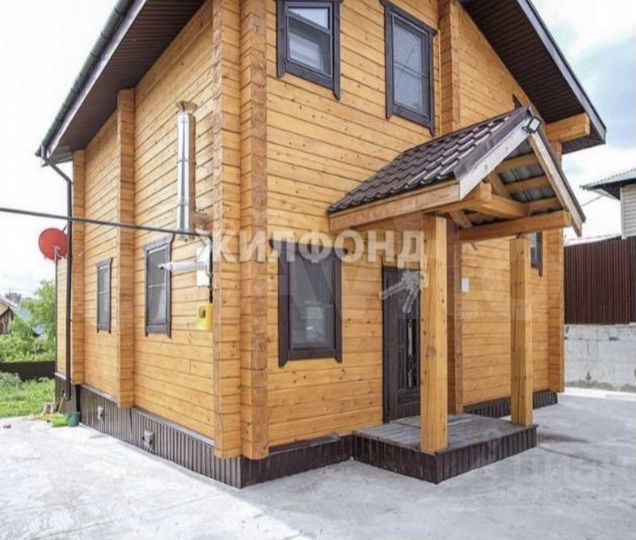 Коттедж 96 м² на участке 5 сот.