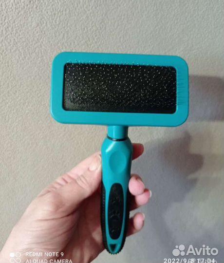 Расчёска для шерсти кошек