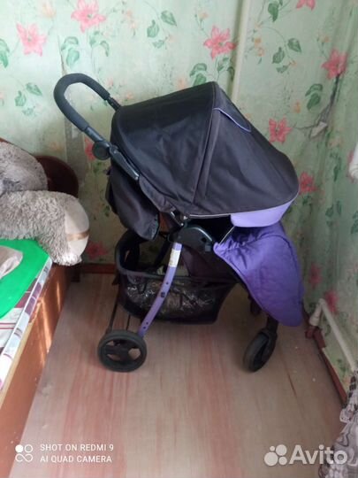 Прогулочная коляска