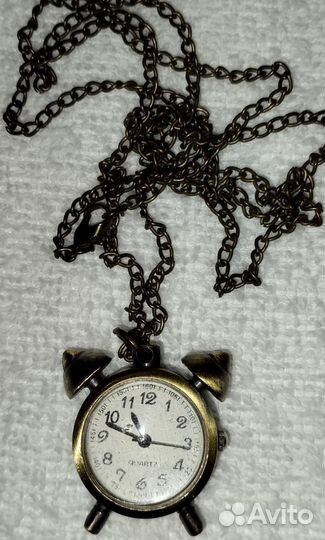Часы кулон женские кварцевые