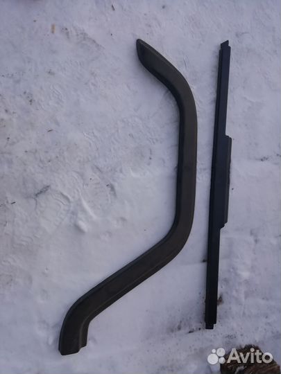 Молдинг расширитель колёсных арок