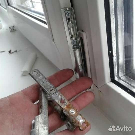 Ремонт пластиковых окон, дверей, регулировка