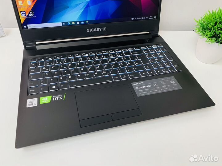 Игровой ноутбук gigabyte