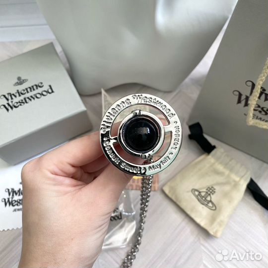 Подвеска vivienne westwood