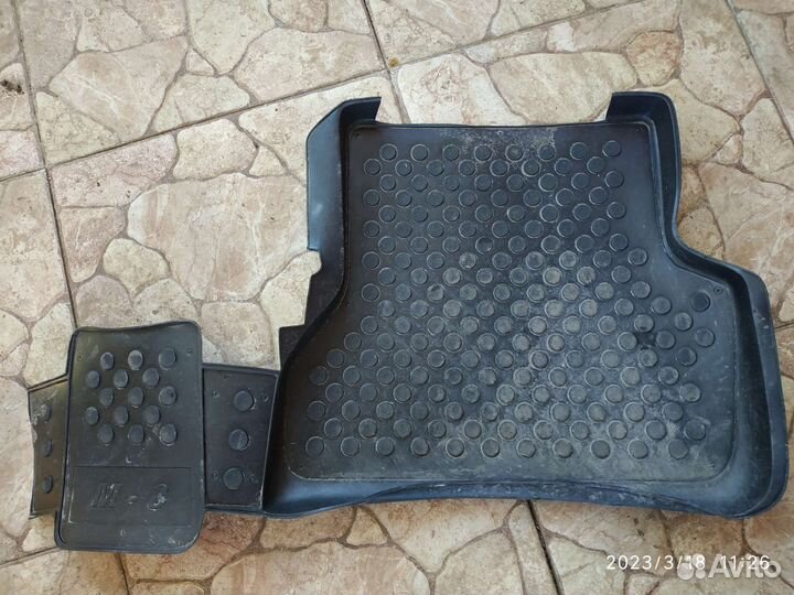 Автомобильные коврики