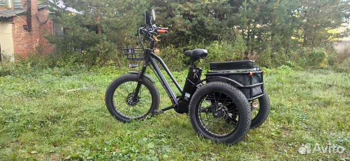 Трёхколёсный электровелосипед Minako Trike