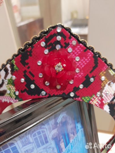 Кокошник ручной работы
