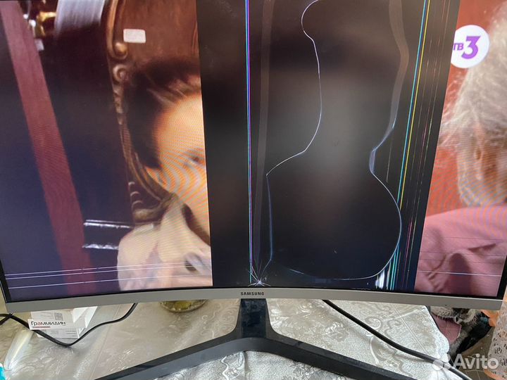 Монитор Samsung 27 изогнутый