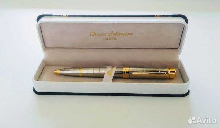 Шариковая ручка 