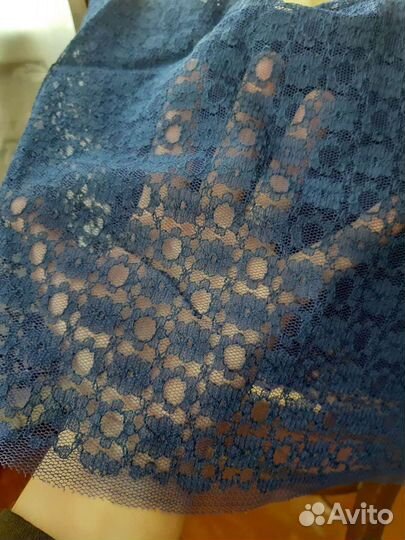 Гипюр синего цвета