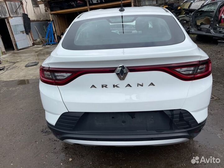 Кузов на запчасти Renault Arkana