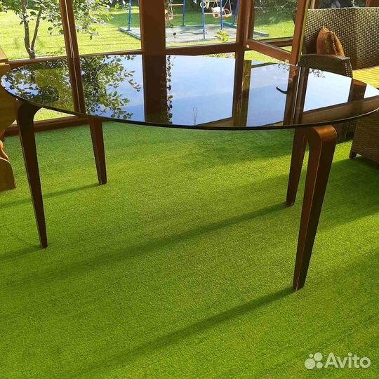 Стол кухонный