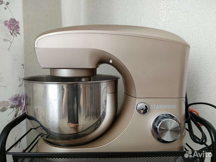 Миксер планетарный starwind