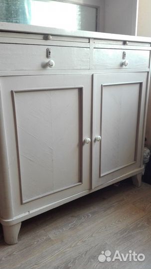 Старинный буфет