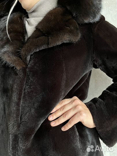 Шуба женская натуральная 44 46