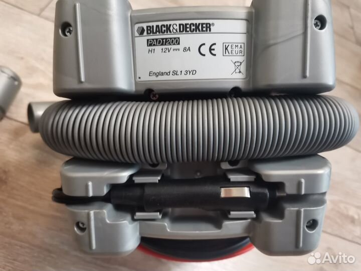 Автомобильный пылесос black decker