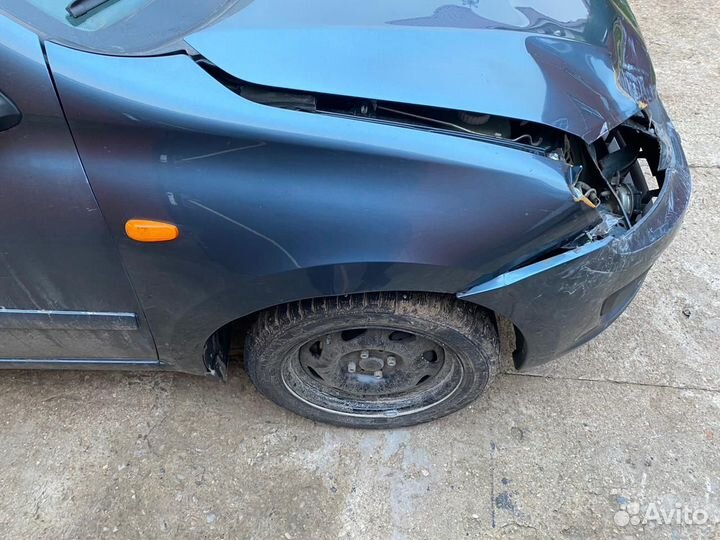 Крылья передние на LADA Granta