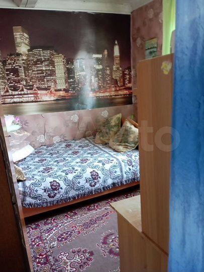 Дом 32,9 м² на участке 6 сот.