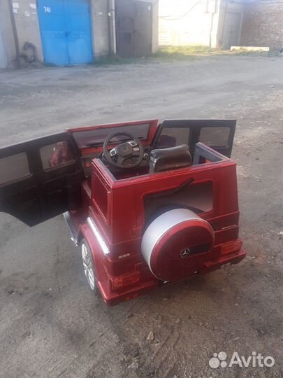 Детская машина на аккумуляторе
