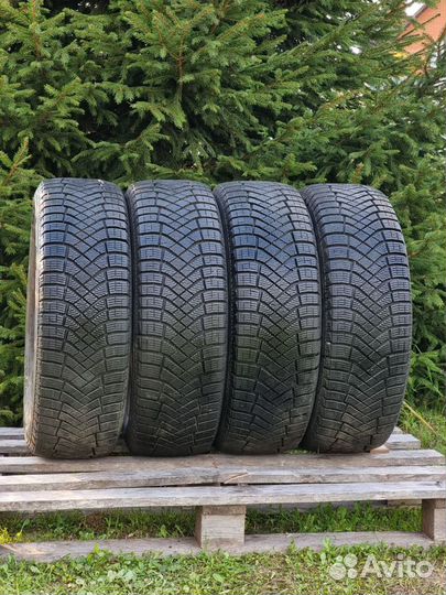 Pirelli Ice Zero FR 225/60 R18 104T