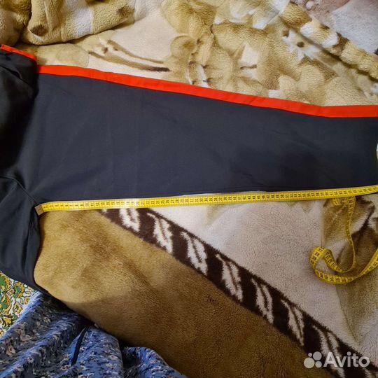 Спортивный костюм женский