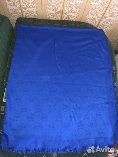 Продам платок-шарф