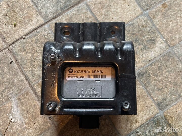 Датчик адаптивного круиз-контроля (дистроник)