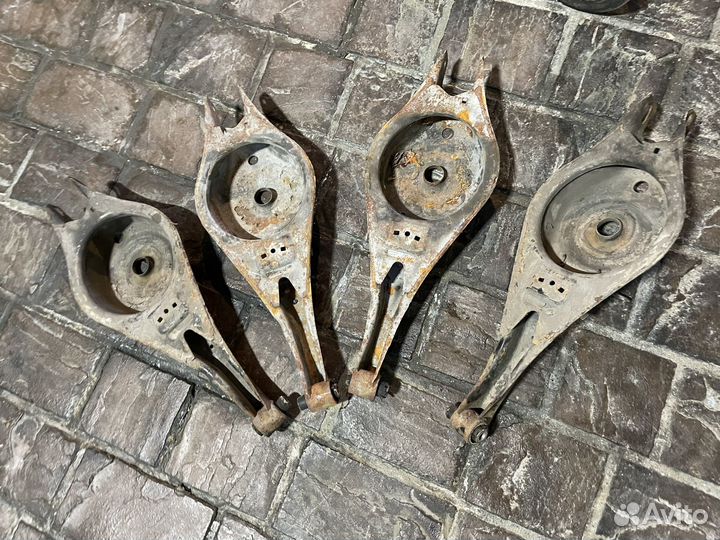 Задниe рычаги bmw e36