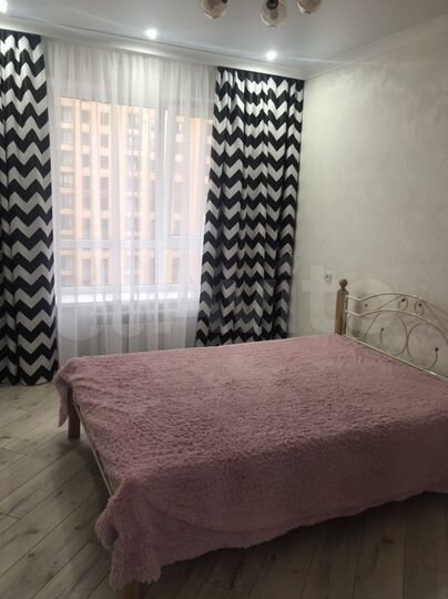 2-к. квартира, 56 м², 11/18 эт.