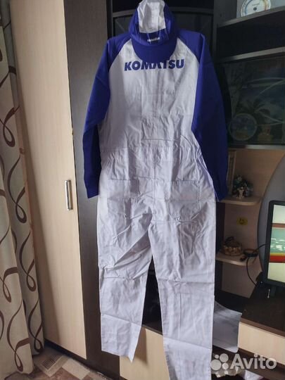 Костюм-комбинезон фирменный komatsu