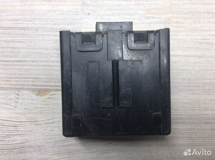 Блок электронный Mitsubishi Pajero/Montero Sport