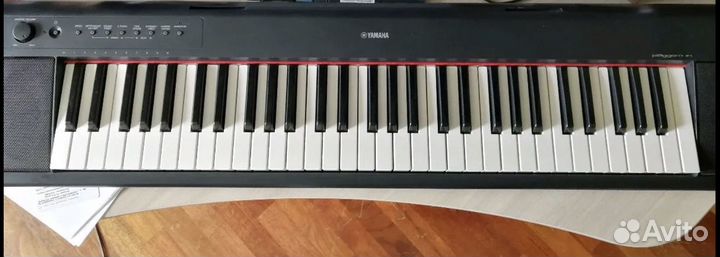 Портативная клавиатура Jamaha NP-11 Piaggero