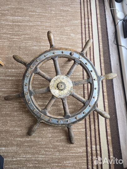 Корабельный штурвал