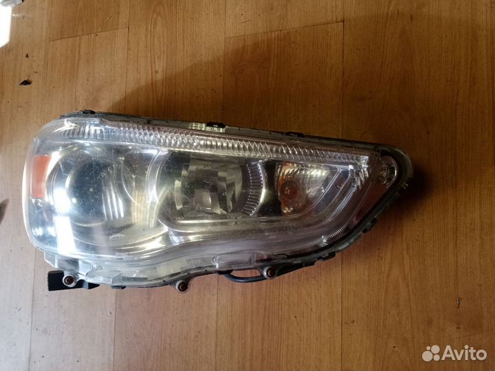 Фара правая mitsubishi asx c 2010г.в