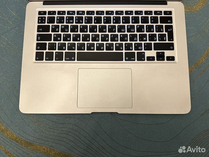 Apple MacBook Air 13