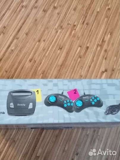 Игровая приставка dendy