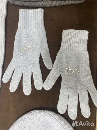 Шапки женс б у