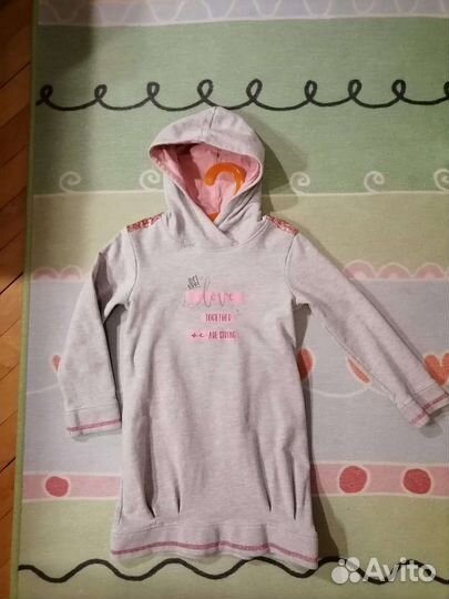 Платье тёплое с капюшоном