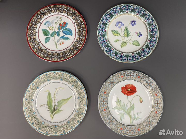 Декоративная тарелка ифз «Цветы и ягоды России»