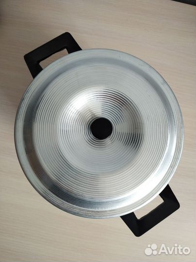 Кастрюля - молоковарка новая