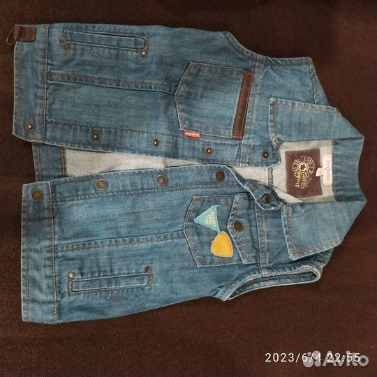 Джинсовый жилет для мальчика