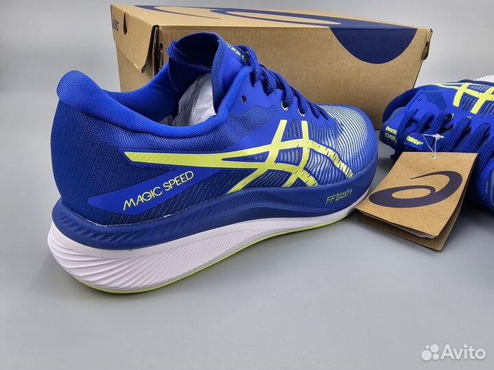 Беговые кроссовки asics magic speed 3