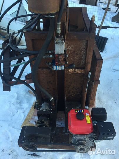 При цепной самодельный прес, для картона, пленки