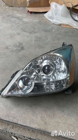 Фара на lexus lx 470