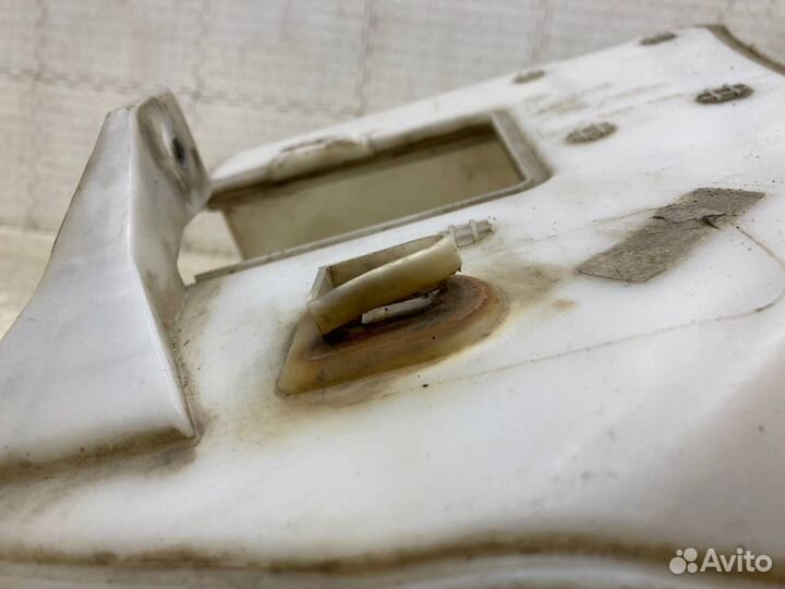 Бачок омывателя Volkswagen Passat B7 B7 2010-2015