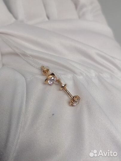 Серьги с синтетическим камнем Золото