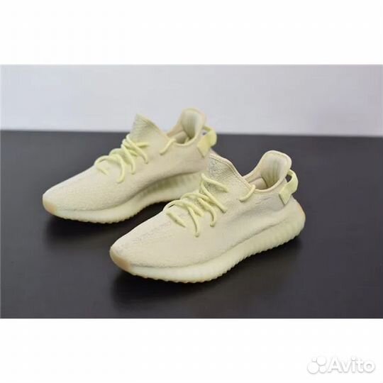 Yeezy 350 V2 beluga reflective